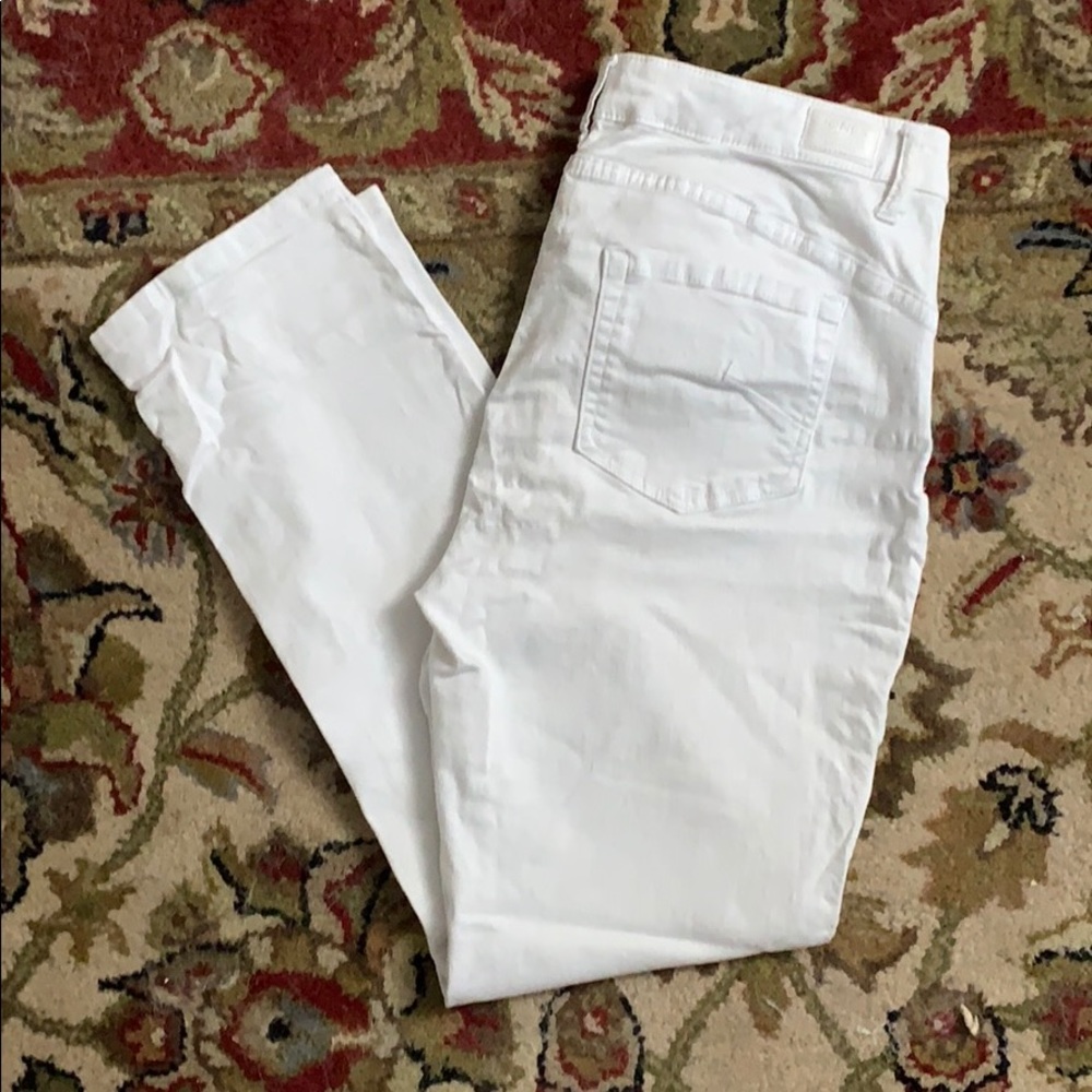White Jeans